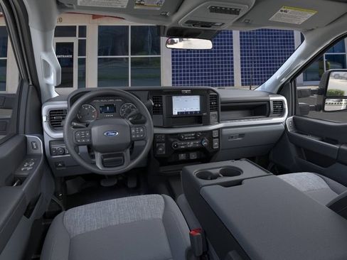 New 2026 Ford F550 4x4 SuperCab Super Duty image 32