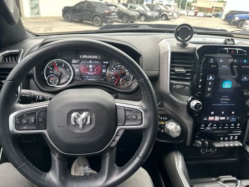 Used 2023 RAM 1500 Laramie AWD/4WD image 11