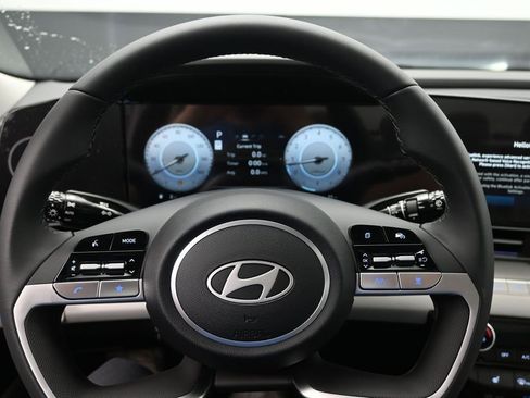 New 2026 Hyundai Elantra Limited FWD image 12