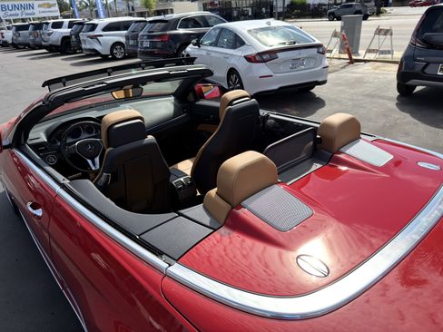 Used 2012 Mercedes-Benz E 350 Cabriolet image 55