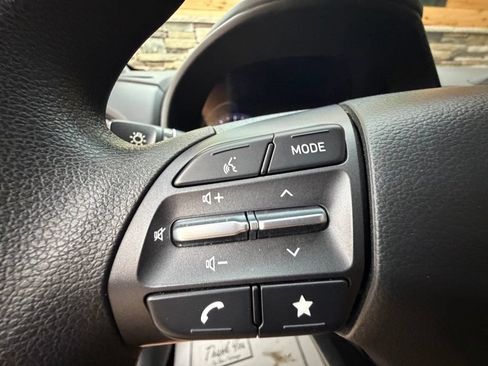 Used 2023 Hyundai Kona SEL AWD/4WD image 33