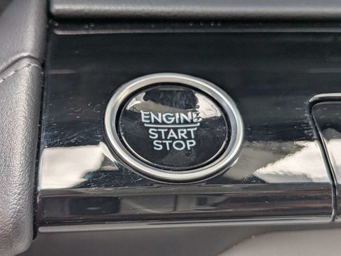 Certified 2026 Lincoln Navigator Reserve AWD/4WD image 34