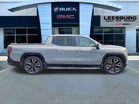 Used 2026 GMC Sierra EV Denali AWD/4WD image 8