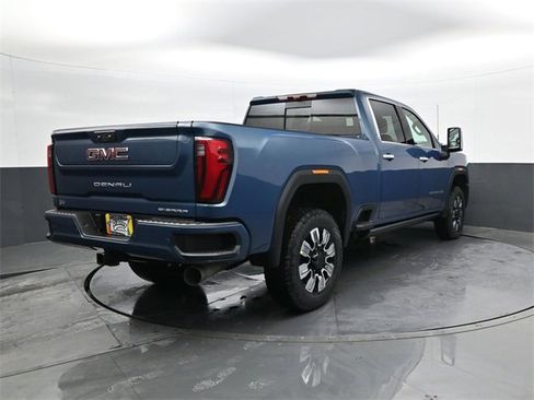 New 2026 GMC Sierra 3500 Denali w/ Denali Reserve Package image 5