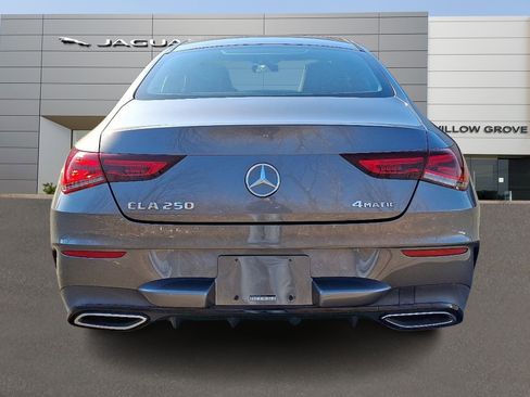 Used 2023 Mercedes-Benz CLA 250 4MATIC image 7