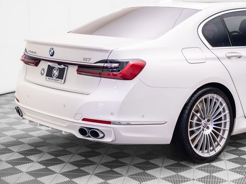 Used 2021 BMW ALPINA B7 xDrive w/ Luxury Rear Seating Package AWD/4WD image 39