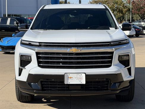 New 2026 Chevrolet Traverse High Country image 7