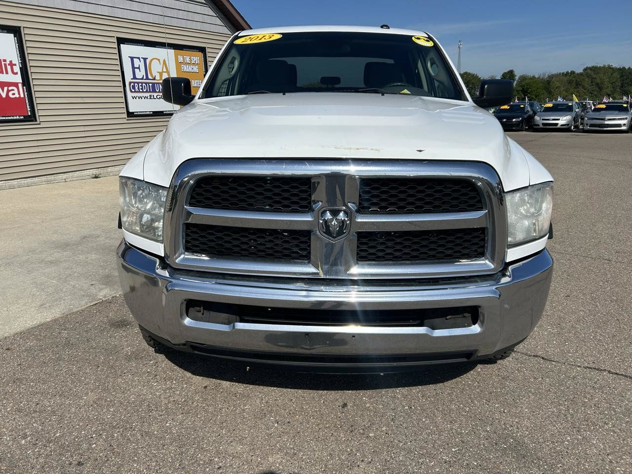 Used 2013 RAM 2500 ST w/ SXT Appearance Group AWD/4WD image 2