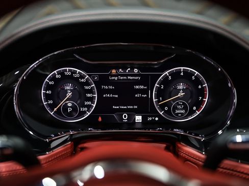 Used 2020 Bentley Continental GT image 44