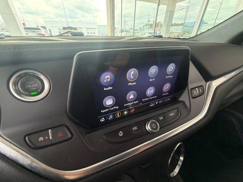 Used 2021 Chevrolet Blazer LT FWD image 23
