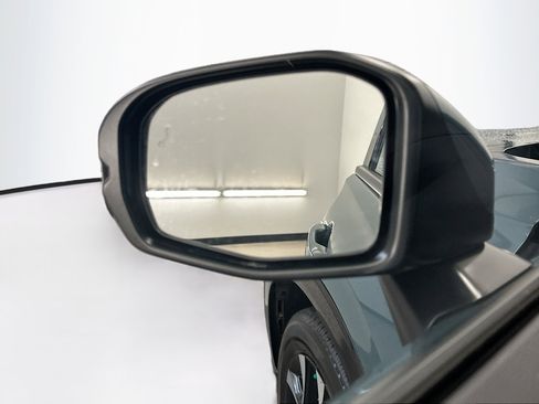 Used 2026 Honda HR-V EX-L image 16