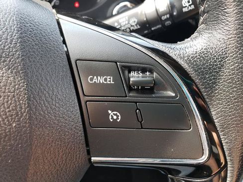 Used 2018 Mitsubishi Outlander AWD image 26