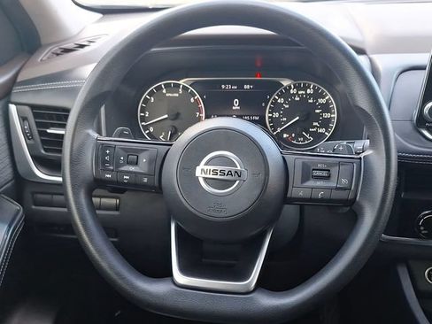 Used 2021 Nissan Rogue S FWD image 10