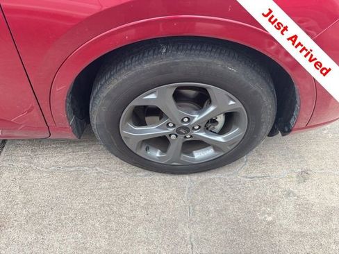 Used 2024 Ford Escape ST-Line w/ Tech Pack #1 FWD image 17