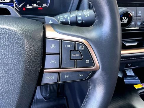 Certified 2026 Toyota Grand Highlander AWD Hybrid image 24