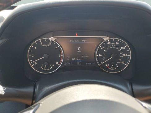 Used 2024 Nissan Altima 2.5 SR FWD image 21