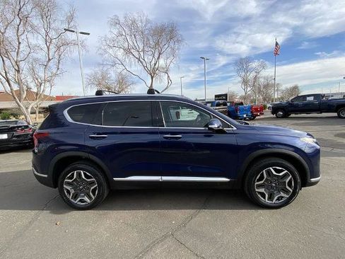 Used 2022 Hyundai Santa Fe Limited w/ Cargo Package image 2