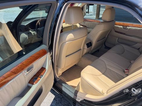 Used 2006 Lexus LS 430 RWD image 13