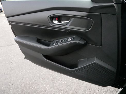 Used 2023 Honda Accord Sport image 28