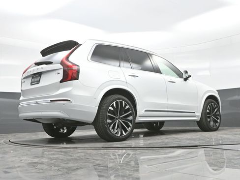 New 2026 Volvo XC90 T8 Plus w/ Protection Package image 26