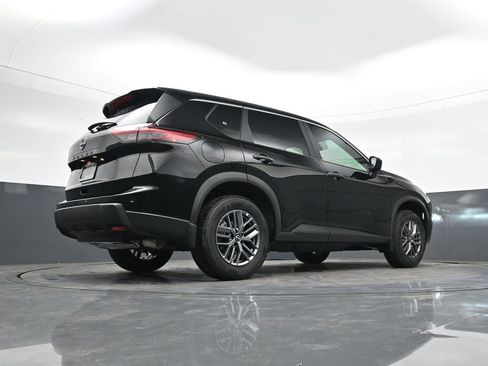 New 2026 Nissan Rogue S image 21