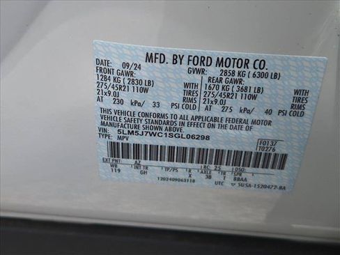 Used 2025 Lincoln Aviator Reserve w/ Illumination Package RWD image 26