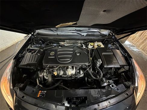 Used 2013 Buick Regal Premium image 25
