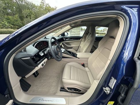 New 2026 Porsche Panamera image 7