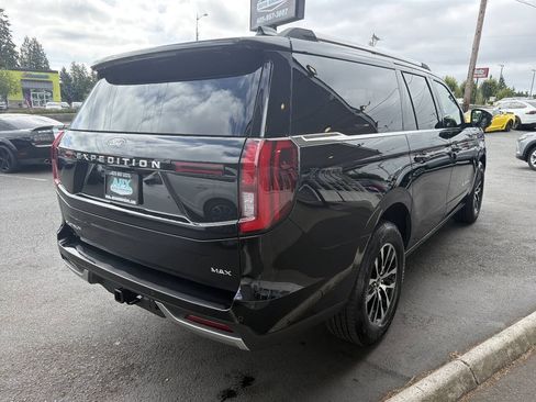 Used 2025 Ford Expedition Max Platinum AWD/4WD image 13