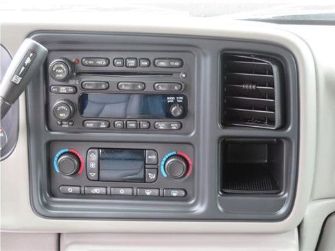 Used 2005 Chevrolet Silverado 3500 LT w/ Heavy-Duty Power Package image 7