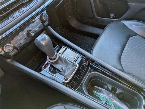 Used 2023 Jeep Compass Altitude w/ Convenience Group image 11