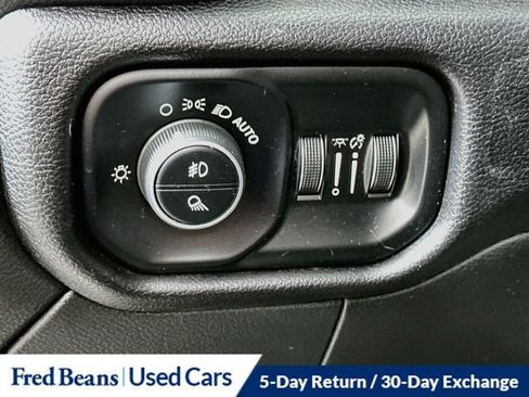 Used 2022 RAM 2500 Laramie AWD/4WD image 15