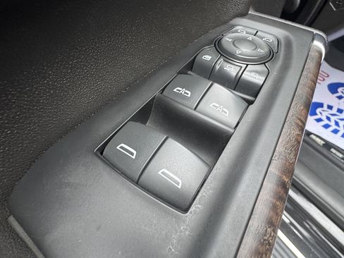 Used 2022 GMC Sierra 2500 Denali image 12