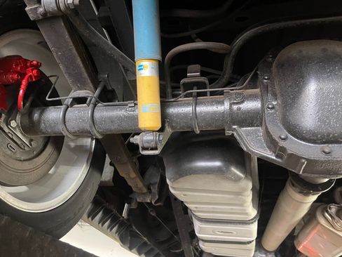 Used 2000 Ford F150 Lightning RWD image 98