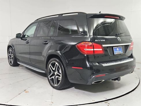 Used 2017 Mercedes-Benz GLS 550 4MATIC image 4