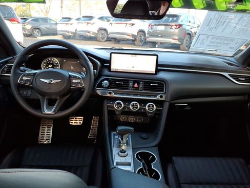 Used 2022 Genesis G70 3.3T w/ Sport Advanced Package image 16