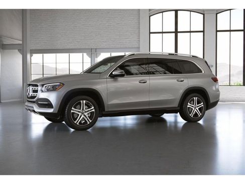 Used 2023 Mercedes-Benz GLS 450 4MATIC image 38