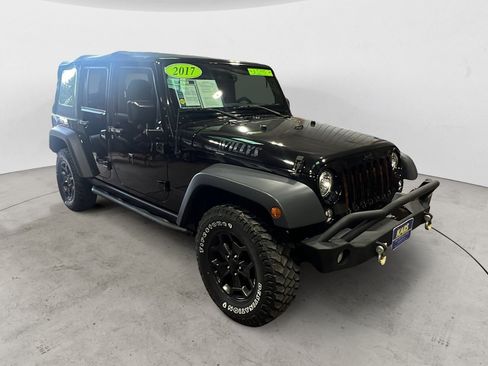 Used 2017 Jeep Wrangler Unlimited Sport AWD/4WD image 8