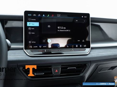 Used 2025 Volkswagen Tiguan SE R-Line image 64