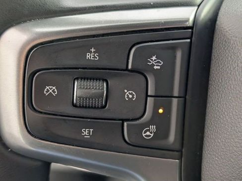 Certified 2023 Chevrolet Suburban Premier image 13