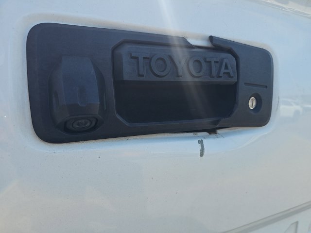 Used 2023 Toyota Tacoma SR5 w/ Technology Package AWD/4WD image 9