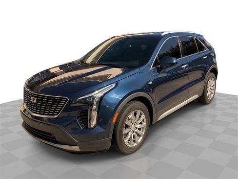 Used 2020 Cadillac XT4 Premium Luxury image 1