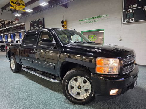 Used 2013 Chevrolet Silverado 1500 LTZ w/ LTZ Plus Package image 14