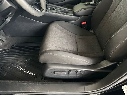 Used 2025 Honda Accord SE image 12