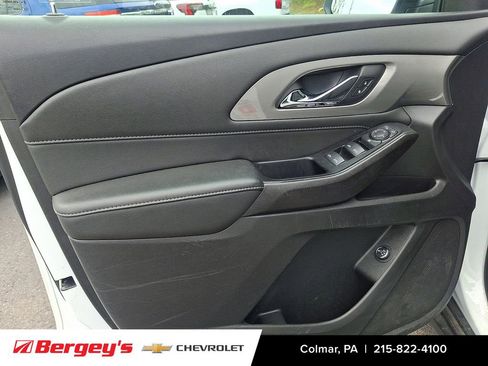 Certified 2023 Chevrolet Traverse LT w/ Midnight/Sport Edition image 15