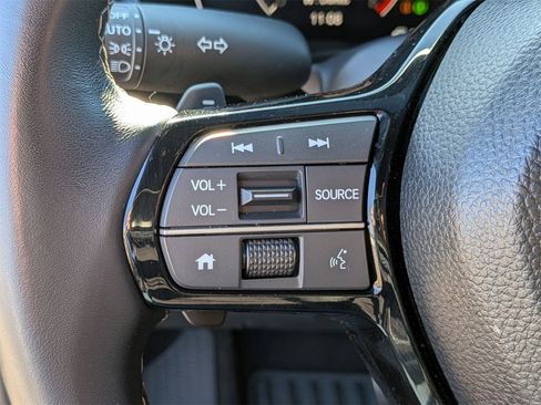 Used 2025 Honda Civic Sport image 18