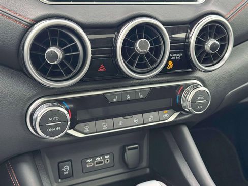 Certified 2025 Nissan Sentra SR w/ SR Premium Package image 29