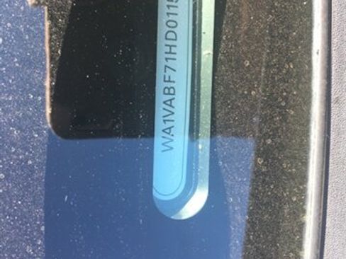 Used 2017 Audi Q7 3.0T Prestige AWD/4WD image 8