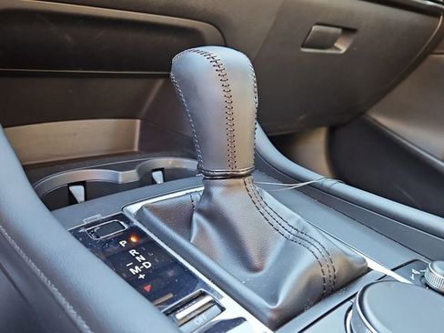 Used 2023 MAZDA MAZDA3 s image 19