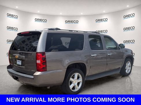 Used 2013 Chevrolet Suburban LT w/ All-Star Edition RWD image 7